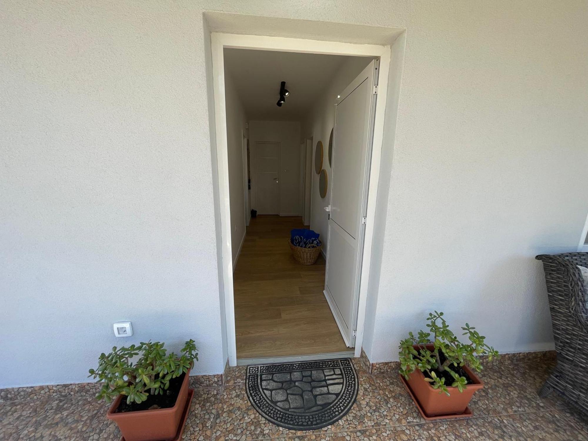 Holiday Home Lola - Large Outdoor Area スタリグラード エクステリア 写真