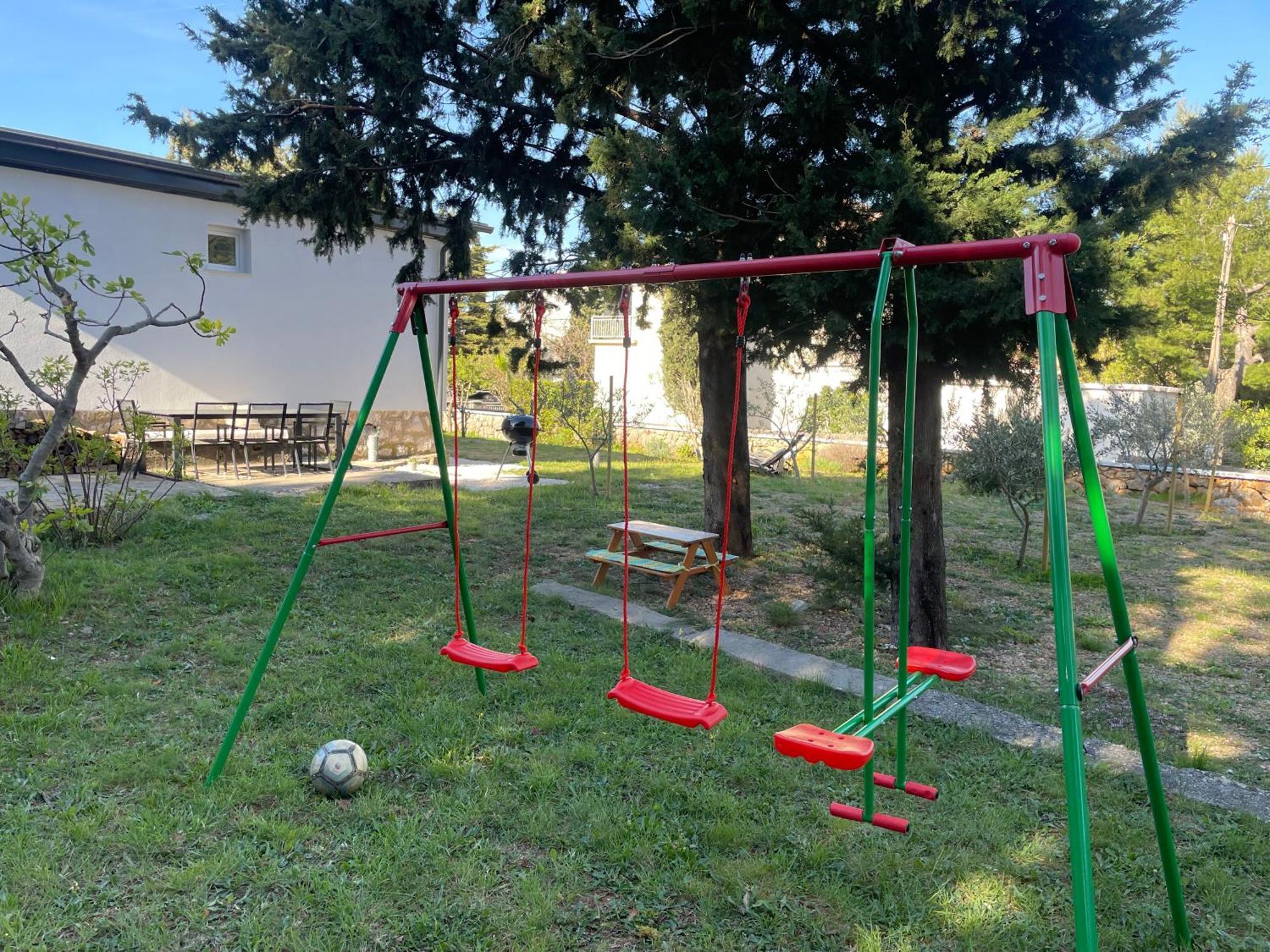 Holiday Home Lola - Large Outdoor Area スタリグラード エクステリア 写真