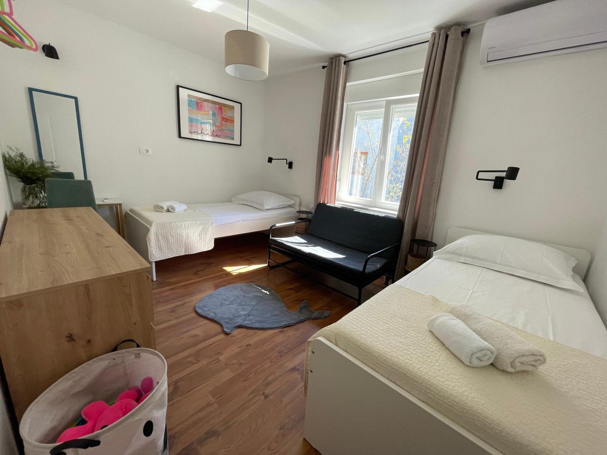 Holiday Home Lola - Large Outdoor Area スタリグラード エクステリア 写真
